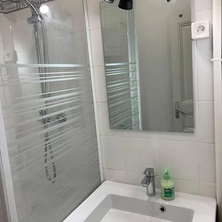 Apartment Palais Longchamps, T2 Cote Cour *